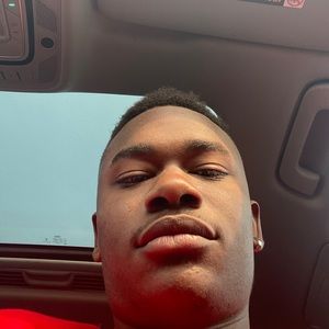 Meet your Posher, Bobby